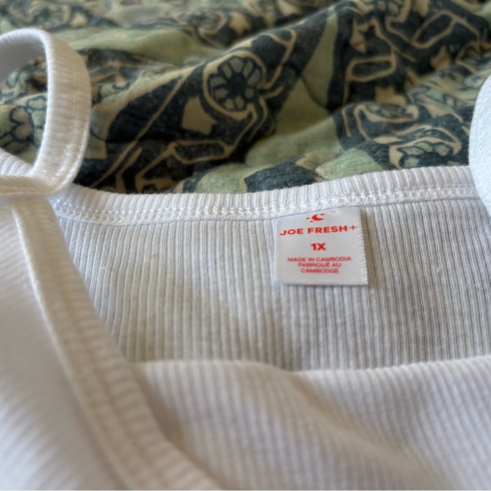 White Ribbed Tank Top - Picture 2 of 3